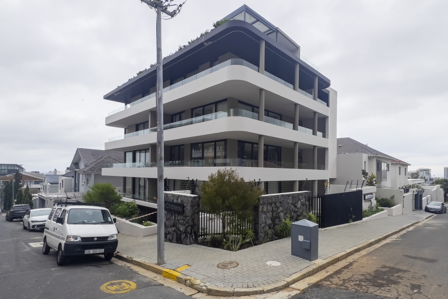 To Let 2 Bedroom Property for Rent in Fresnaye Western Cape